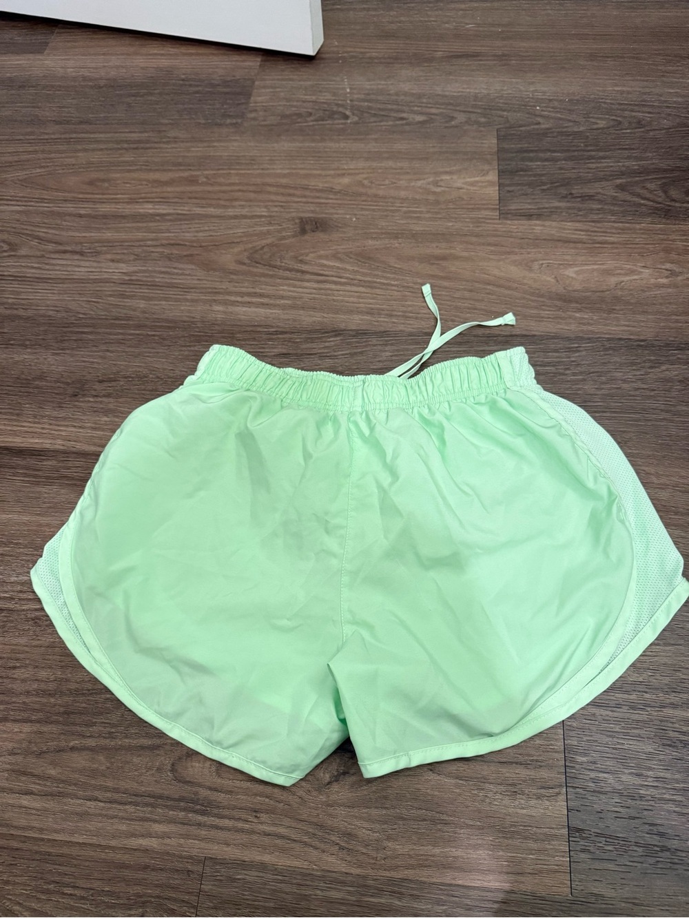 Nike Women's Pastel Green Running Shorts Dri-Fit - Picture 3 of 3